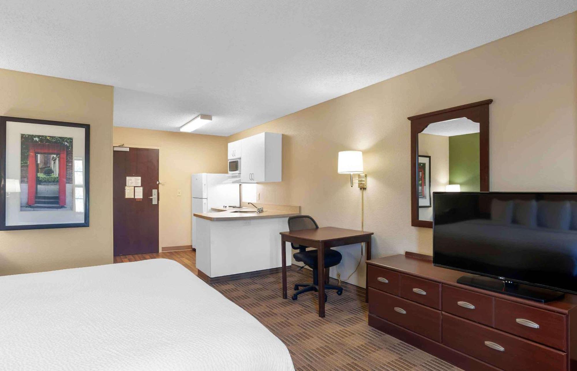 Extended Stay America Suites - Richmond - Hilltop Mall Екстериор снимка